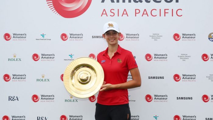 SINGAPORE, SINGAPORE - MARCH 12: Eila Galitsky of Thailand poses with The Women's Amateur Asia-Pacific Championship trophy after victory during Day Four of The Women's Amateur Asia-Pacific Championship on The New Course at The Singapore Island Country Club on March 12, 2023 in Singapore. (Photo by Andrew Redington/R&A/R&A via Getty Images)