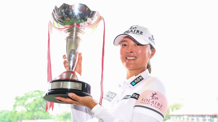 SINGAPORE, SINGAPORE - MARCH 05: Jin Young Ko of South Korea poses with the trophy after winning the HSBC Women's World Championship during Day Four of the HSBC Women's World Championship at Sentosa Golf Club on March 05, 2023 in Singapore. (Photo by Andrew Redington/Getty Images)