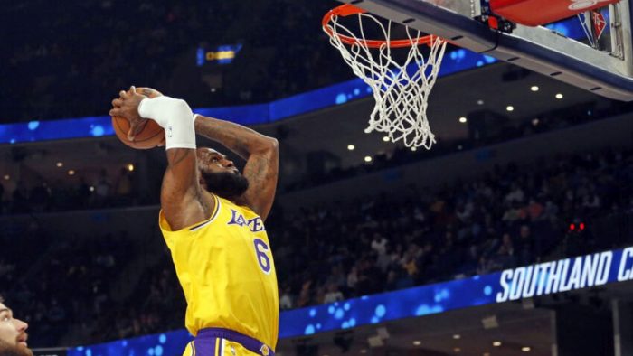 Dec 9, 2021; Memphis, Tennessee, USA; Los Angeles Lakers forward LeBron James (6) dunks the ball during the first half against the Memphis Grizzles at FedExForum. Mandatory Credit: Petre Thomas-USA TODAY Sports