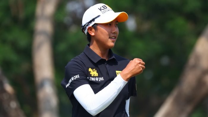 CHON BURI, THAILAND - FEBRUARY 25: Natthakritta Vongtaveelap of Thailand reacts after putting on the first green during the third round of the Honda LPGA Thailand at Siam Country Club on February 25, 2023 in Chon Buri, Thailand. (Photo by Thananuwat Srirasant/Getty Images)